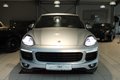 Daumennagel 9 - Porsche Cayenne S Diesel Platinum Edition