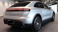 Daumennagel 3 - Porsche Macan Electric 4 S