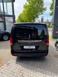 Daumennagel 7 - Mercedes-Benz V 220/250/300 d AVANTGARDE EDITION lang  AMG-Line Agility Control MBUX AHK