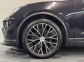 Daumennagel 19 - Porsche Macan Electric 4
