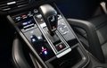 Daumennagel 30 - Porsche Cayenne Coupe E-Hybrid
