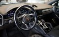 Daumennagel 8 - Porsche Cayenne Coupe E-Hybrid Platinum Edition
