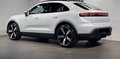 Daumennagel 8 - Porsche Macan Electric 4