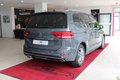 Thumbnail 8 - Volkswagen Touran 2.0 TDI R-LINE *7-SITZER/PANO*