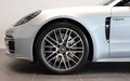 Daumennagel 17 - Porsche Panamera Sport Turismo 4 E-Hybrid Platinum Edition