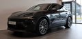 Daumennagel 7 - Porsche Macan Electric 4 Passenger Display