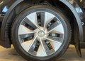 Daumennagel 4 - Tesla Model Y RWD