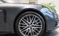 Daumennagel 17 - Porsche Panamera 4 E-Hybrid