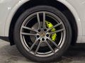 Daumennagel 7 - Porsche Cayenne Coupe E-Hybrid Platinum Edition CHRONO/PANO/BOSE