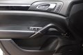 Thumbnail 17 - Porsche Cayenne S Diesel V8
