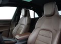 Daumennagel 25 - Porsche Macan Electric 4 PASSENGER DISPLAY