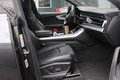 Daumennagel 11 - Audi Q8 55 TFSI quattro tiptronic