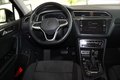 Thumbnail 16 - Volkswagen Tiguan Elegance 4Motion