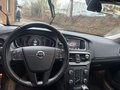 Daumennagel 8 - Volvo V40 Kinetic TÜV-NEU