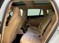 Daumennagel 23 - Porsche Panamera Sport Turismo 4 E-Hybrid