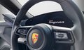 Daumennagel 11 - Porsche Taycan 4 S