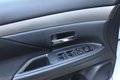 Thumbnail 12 - Mitsubishi Outlander 2.0 2WD Diamant Edition SITZHEIZ./NAVI/KAMERA