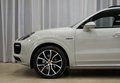Thumbnail 3 - Porsche Cayenne E-Hybrid Platinum Edition