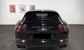 Daumennagel 9 - Porsche Panamera Sport Turismo 4 E-Hybrid