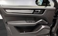 Daumennagel 16 - Porsche Cayenne Coupe E-Hybrid Platinum Edition