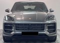 Daumennagel 2 - Porsche Cayenne Coupe E-Hybrid
