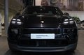 Thumbnail 2 - Porsche Macan Electric 4