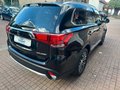 Daumennagel 6 - Mitsubishi Outlander Plus*7SITZE*NAVI*