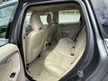 Daumennagel 20 - Volvo XC60 T5 Summum AWD Leder Navi Xenon Memory SHZ Tempomat
