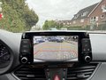 Daumennagel 18 - Hyundai i30 Fastback 1,4 TDGI Trend Automatik Navi Kamera SHZ Lenkradheizung