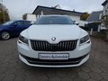 Daumennagel 2 - Skoda Superb Combi Style 2,0 TDI DSG AHK ACC Memory Navi SHZ Carplay