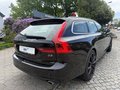 Daumennagel 6 - Volvo V90 Kombi D3 Momentum Geartronic ACC Leder Navi Kamera SHZ