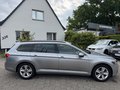Daumennagel 5 - Volkswagen Passat Variant Business ACC Navi AHK LED
