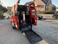 Daumennagel 25 - Ford Transit Custom L2H2 Automatik ROLLSTUHLLIFT Behindertengerecht Rollstuhlrampe Rollstuhlumbau