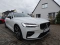 Daumennagel 3 - Volvo V60 Kombi B4 R-Design ACC LED Standhz. Memory 4xSHZ Lenkradhz.