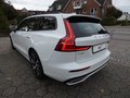 Daumennagel 7 - Volvo V60 Kombi B4 R-Design ACC LED Standhz. Memory 4xSHZ Lenkradhz.