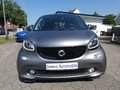 Daumennagel 2 - smart fortwo cabrio 90 PS Automatik Navi Kamera LED SHZ Tempomat