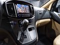 Daumennagel 23 - Hyundai H-1 Travel Premium|AUTOM|LEDER|8 SITZER|NAVI|R-CAM