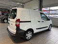 Daumennagel 4 - Ford Transit Courier Trend