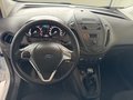 Daumennagel 8 - Ford Transit Courier Trend