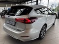 Daumennagel 5 - Ford Focus Turnier ST-Line X ACC + AHK + HeadUp