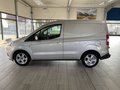Daumennagel 2 - Ford Transit Courier Limited
