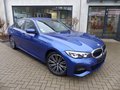 Daumennagel 3 - BMW 320 i M Sport-Paket Aut. Top gepflegt