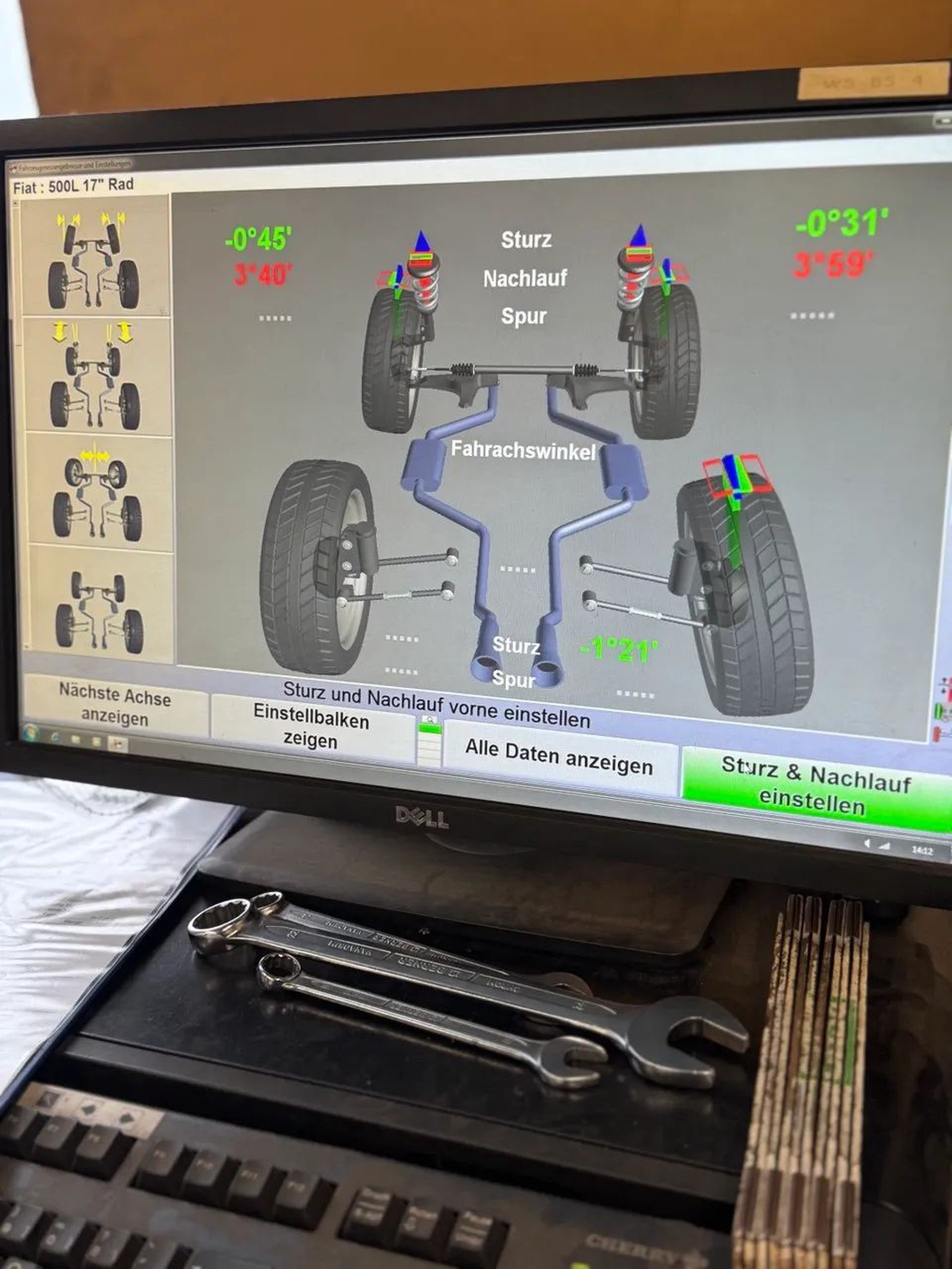 Achsvermessung Wildau Autohaus Dietz – Fahrwerksdaten auf dem Monitor