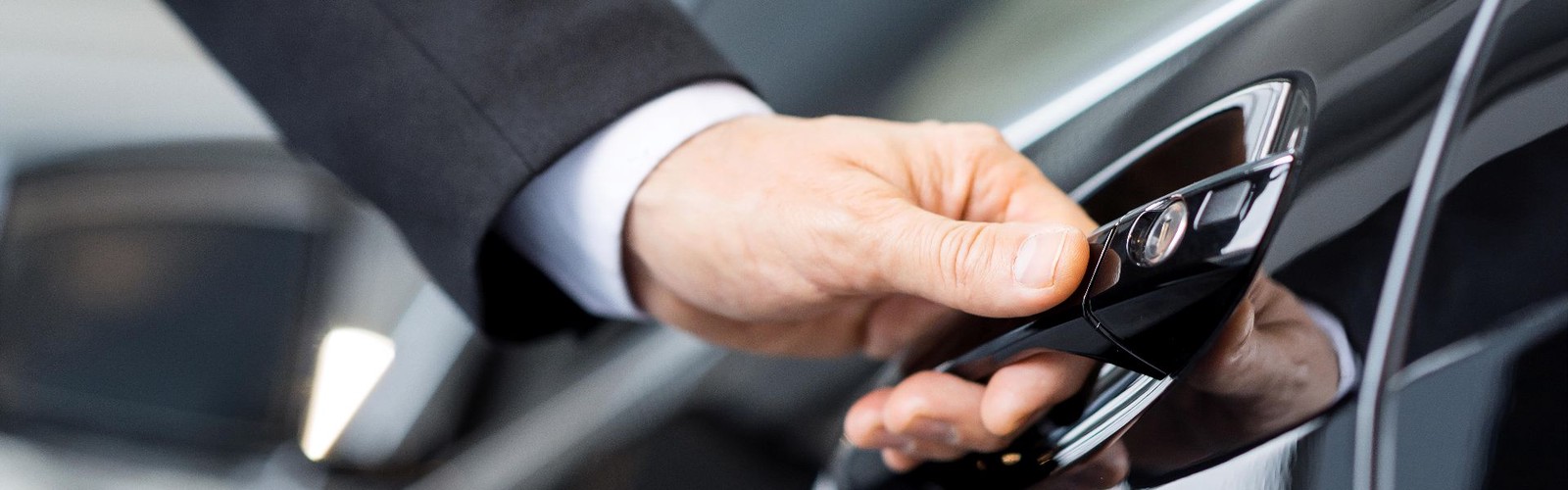 Wir verkaufen Ihnen Gebrauchtwagen