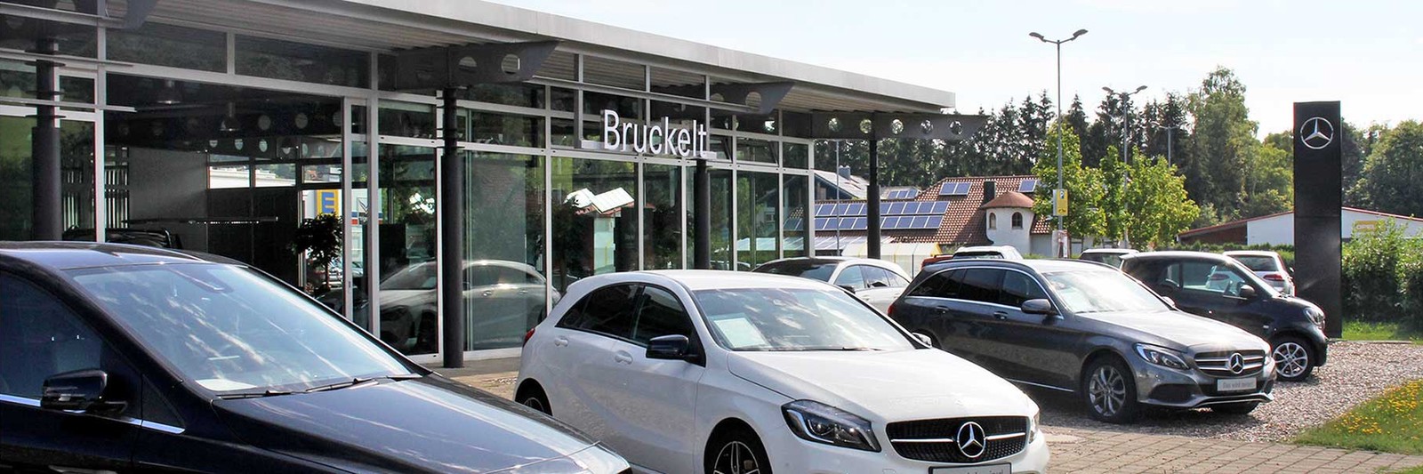 Mercedes-Benz Autohaus Bruckelt in Burladingen