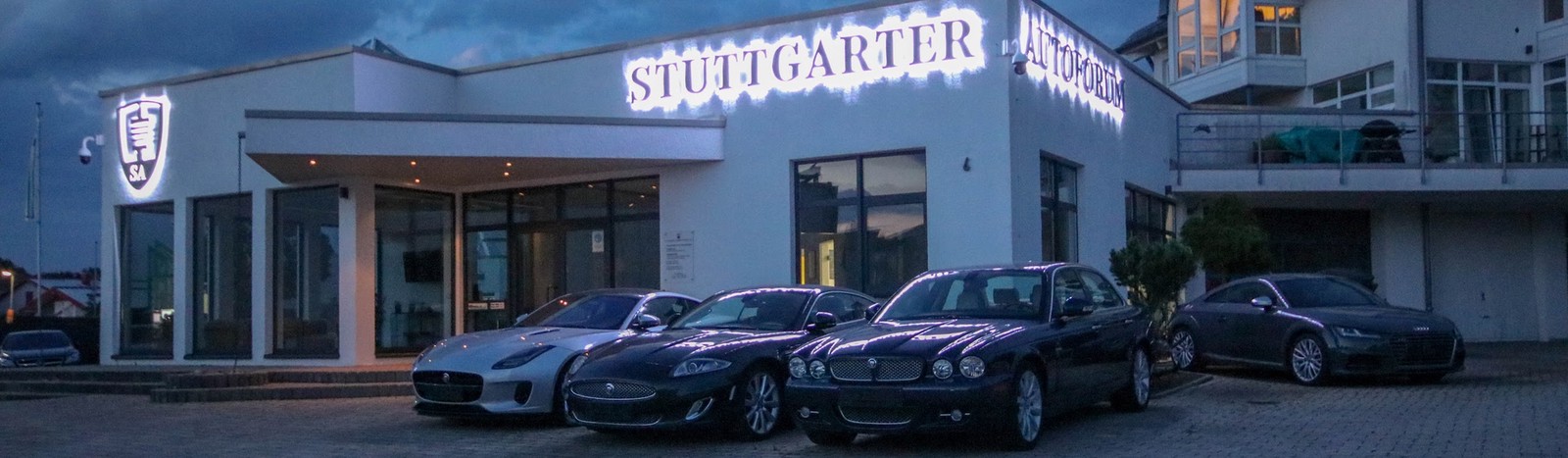 STUTTGARTER AUTOFORUM | Händler für exklusive Fahrzeuge