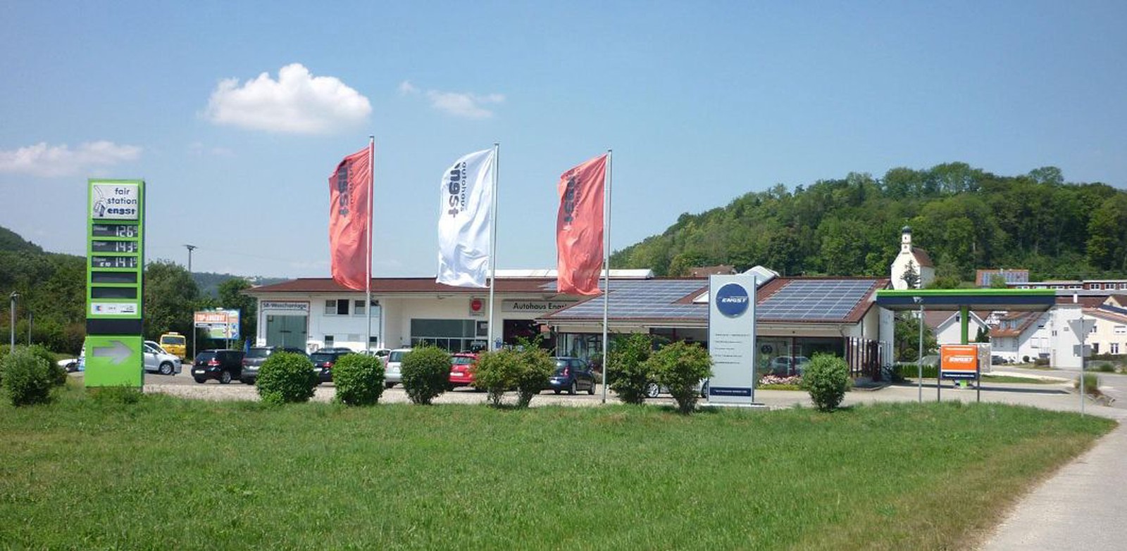 AUTOHAUS ENGST GMBH