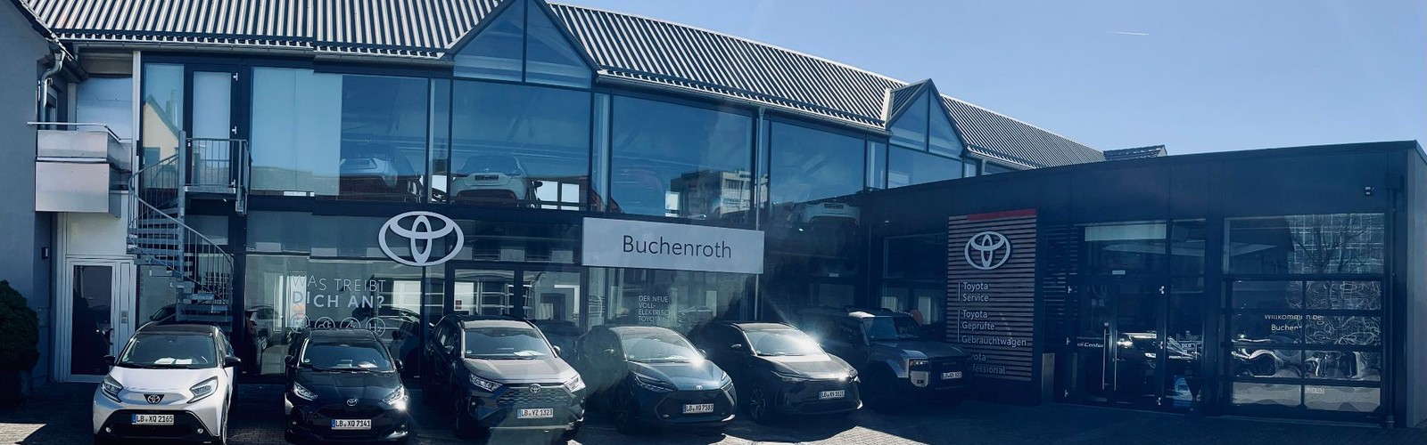 West-Garage Heinz Buchenroth | Toyota Autohaus bei Stuttgart