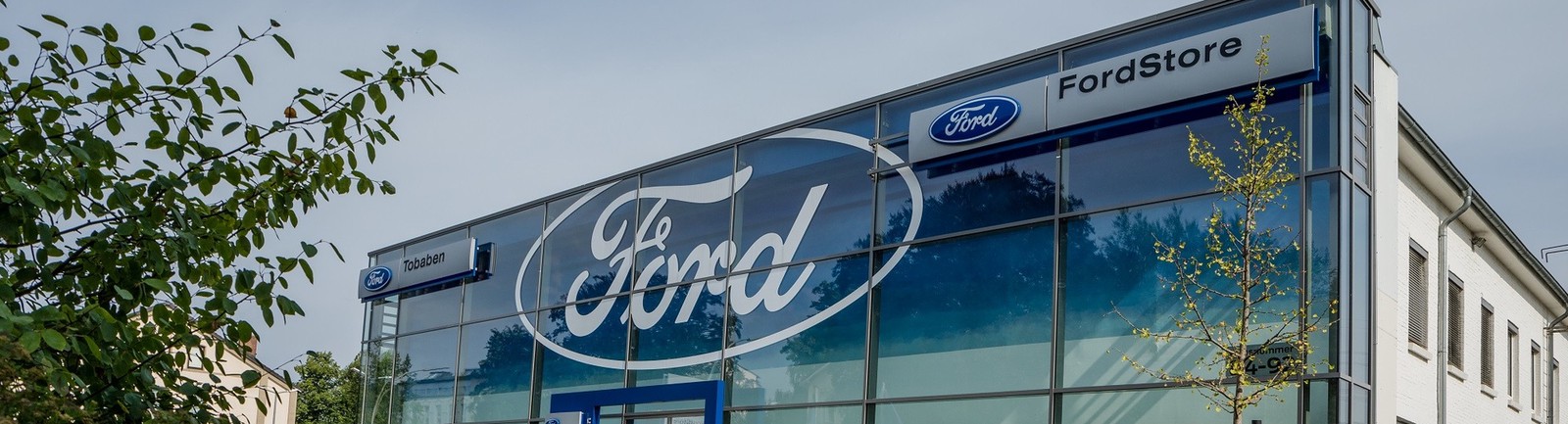 Autohaus Tobaben - Ford Händler in Harburg, Buxtehude, Stade