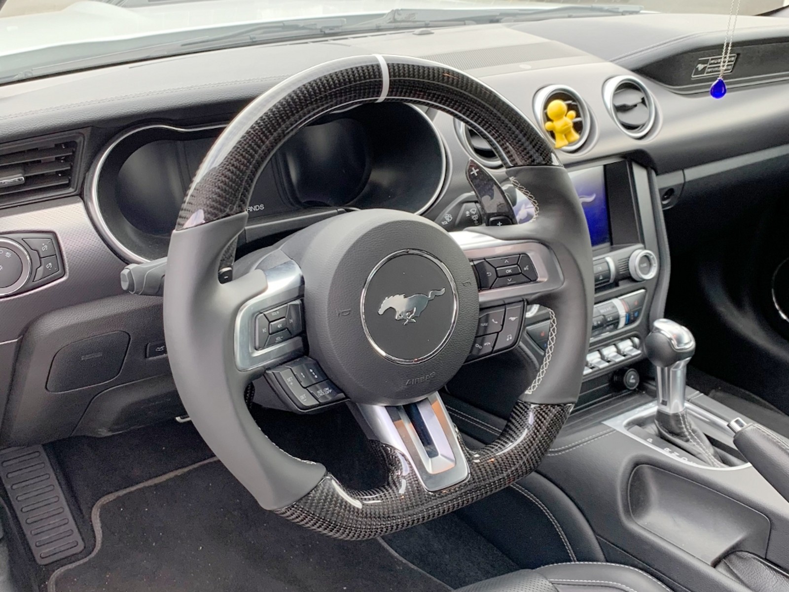 Ford Mustang 2015-2017 - Interieur